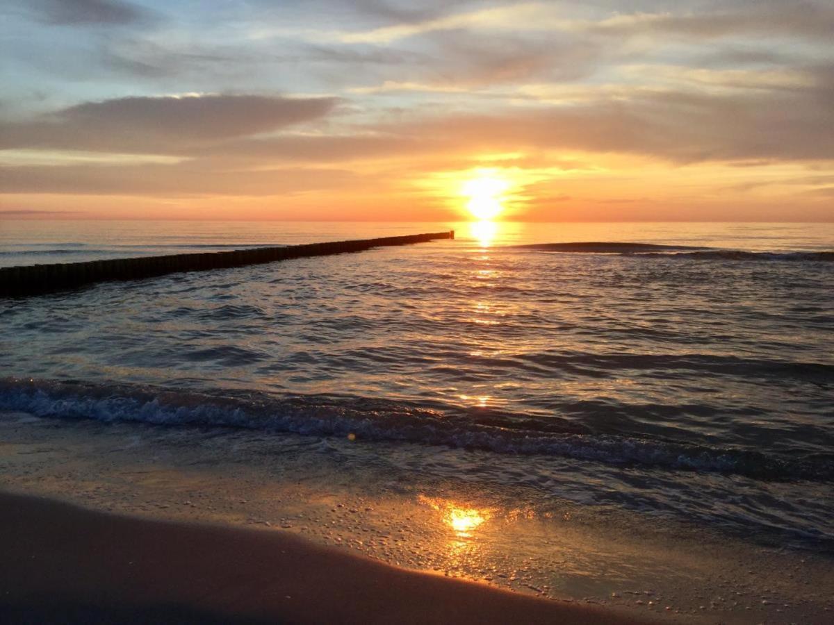 Ferienwohnung Morgensonne บอร์น ภายนอก รูปภาพ